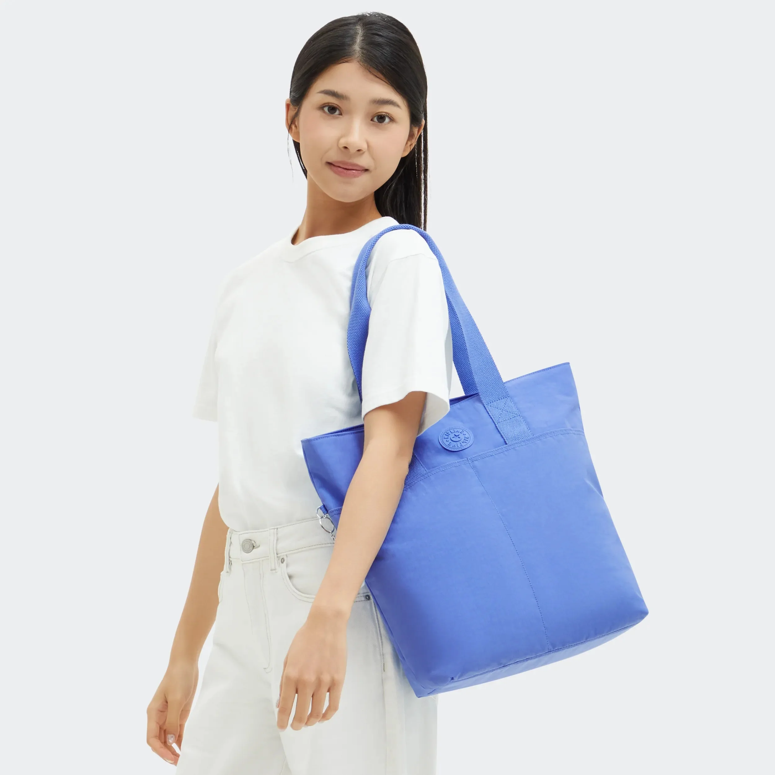 HANIFA - Image 7