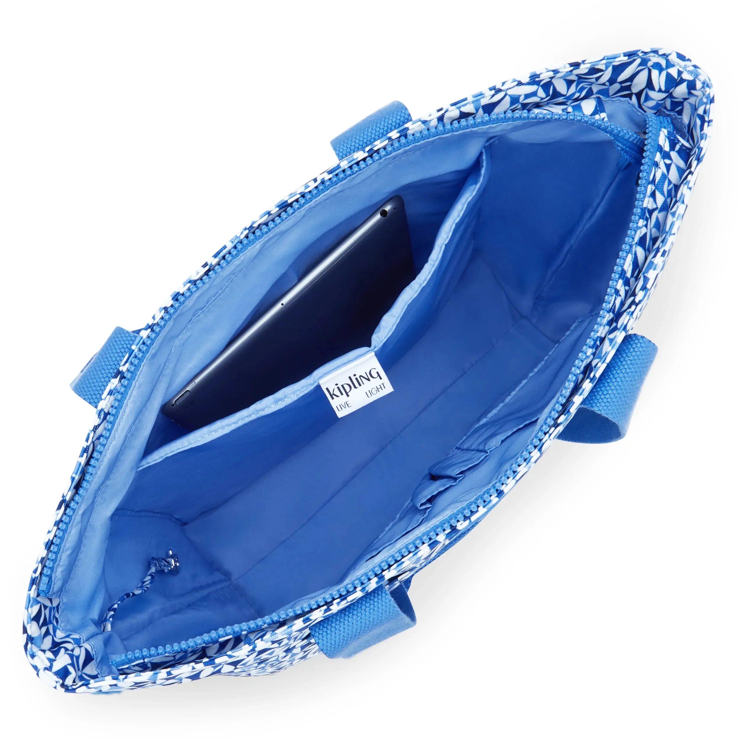 HANIFA - Image 4