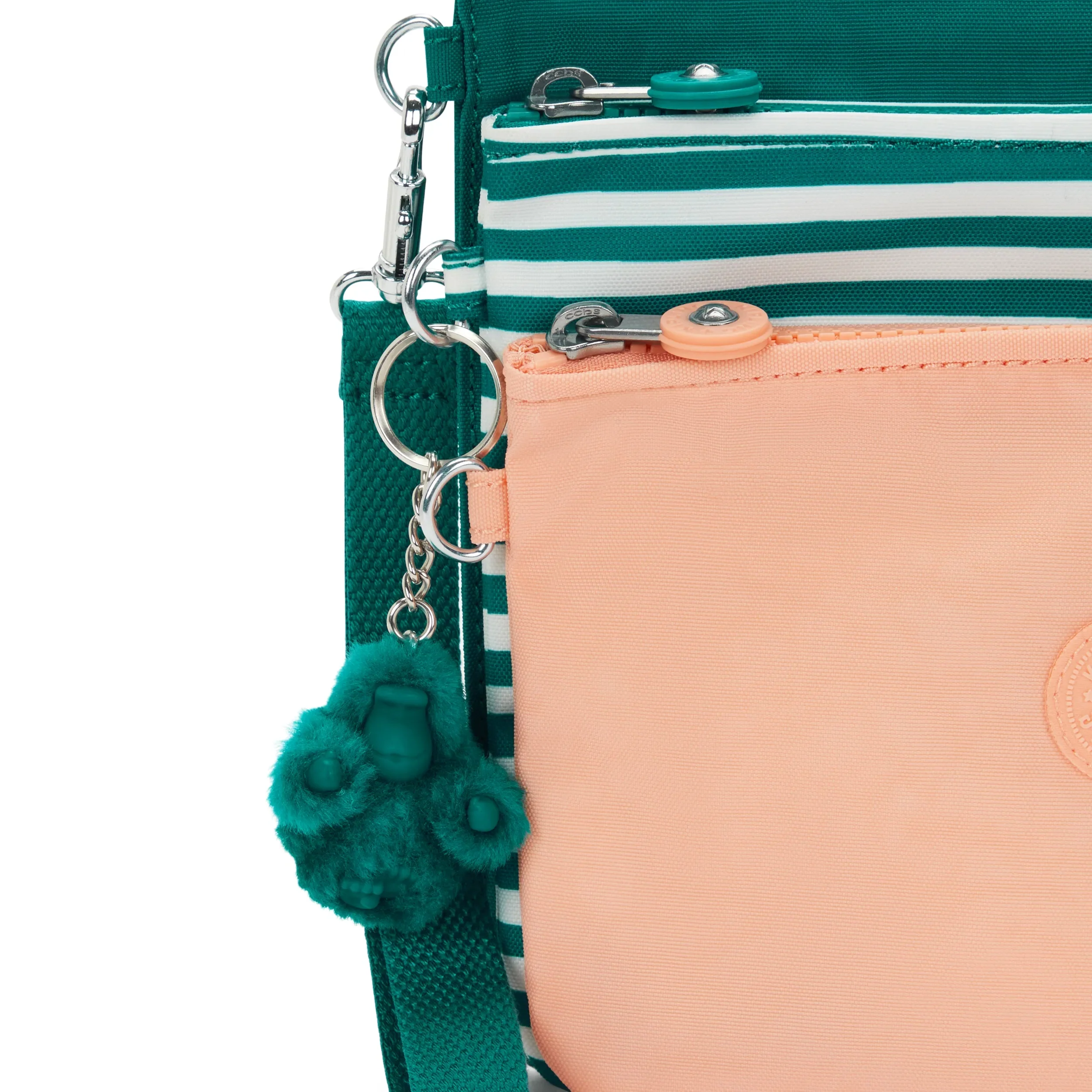 IAKA L WRISTLET - Image 6